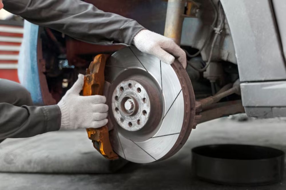 Brake Pads vs. Rotors: Know the Difference and When It’s Time to Replace Them